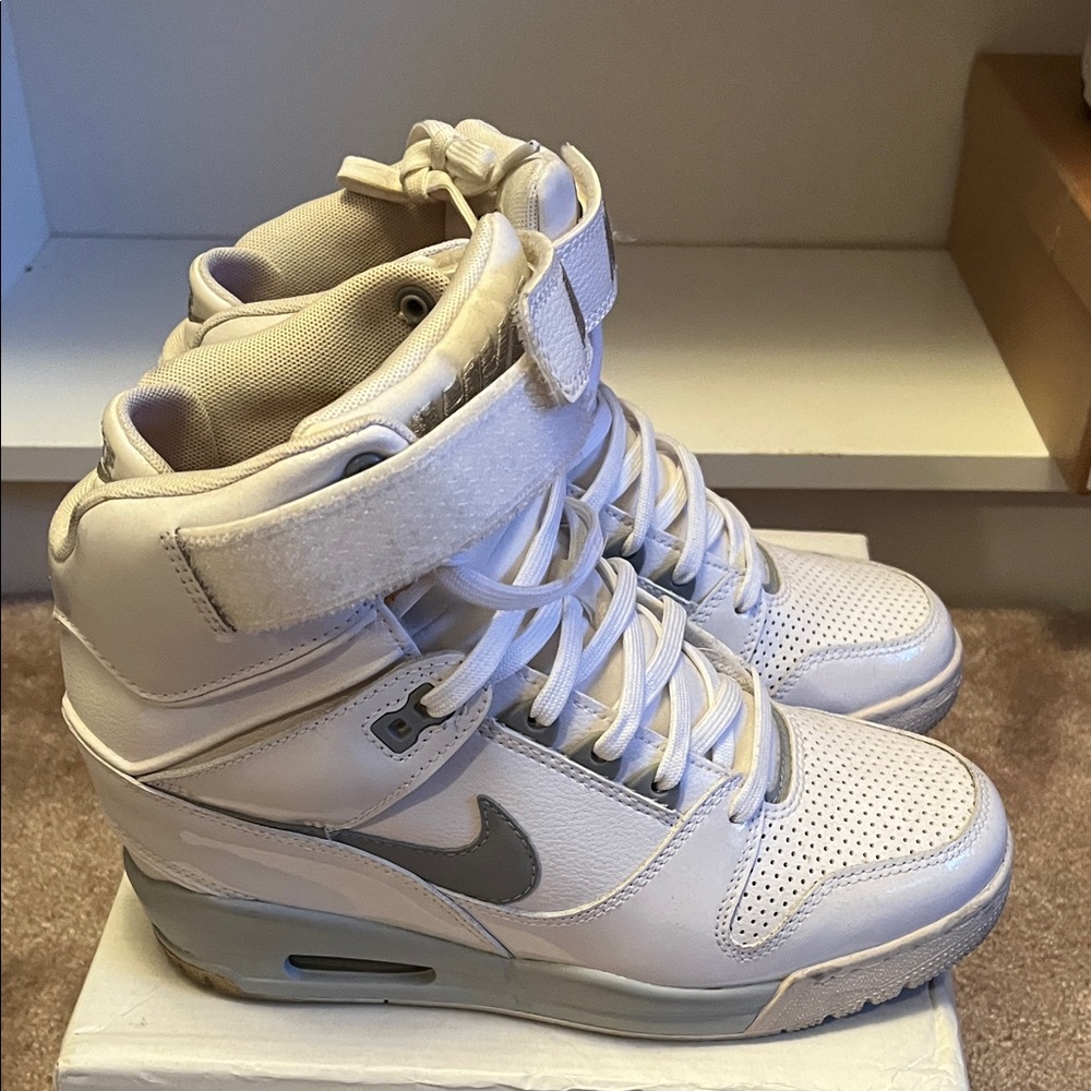 Nike Women's High-Top Sneakers - White and Gray